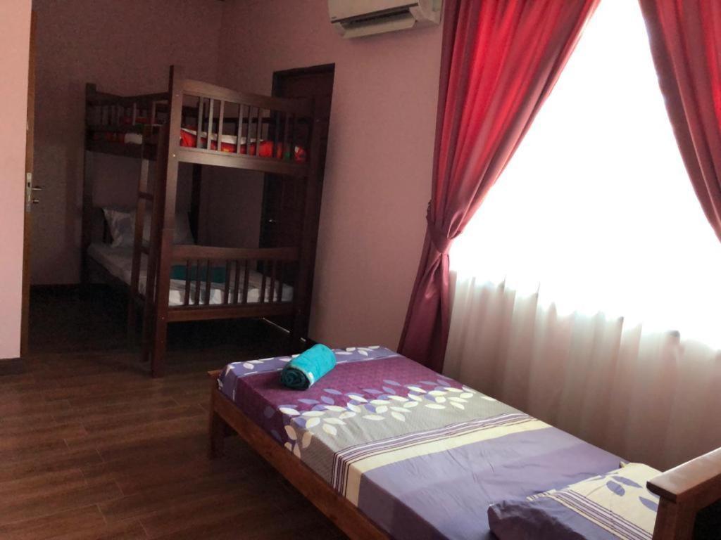 Homestay D' Sepangar Hills Kota Kinabalu Exterior photo